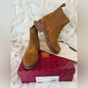 Tory Burch Chelsea boot